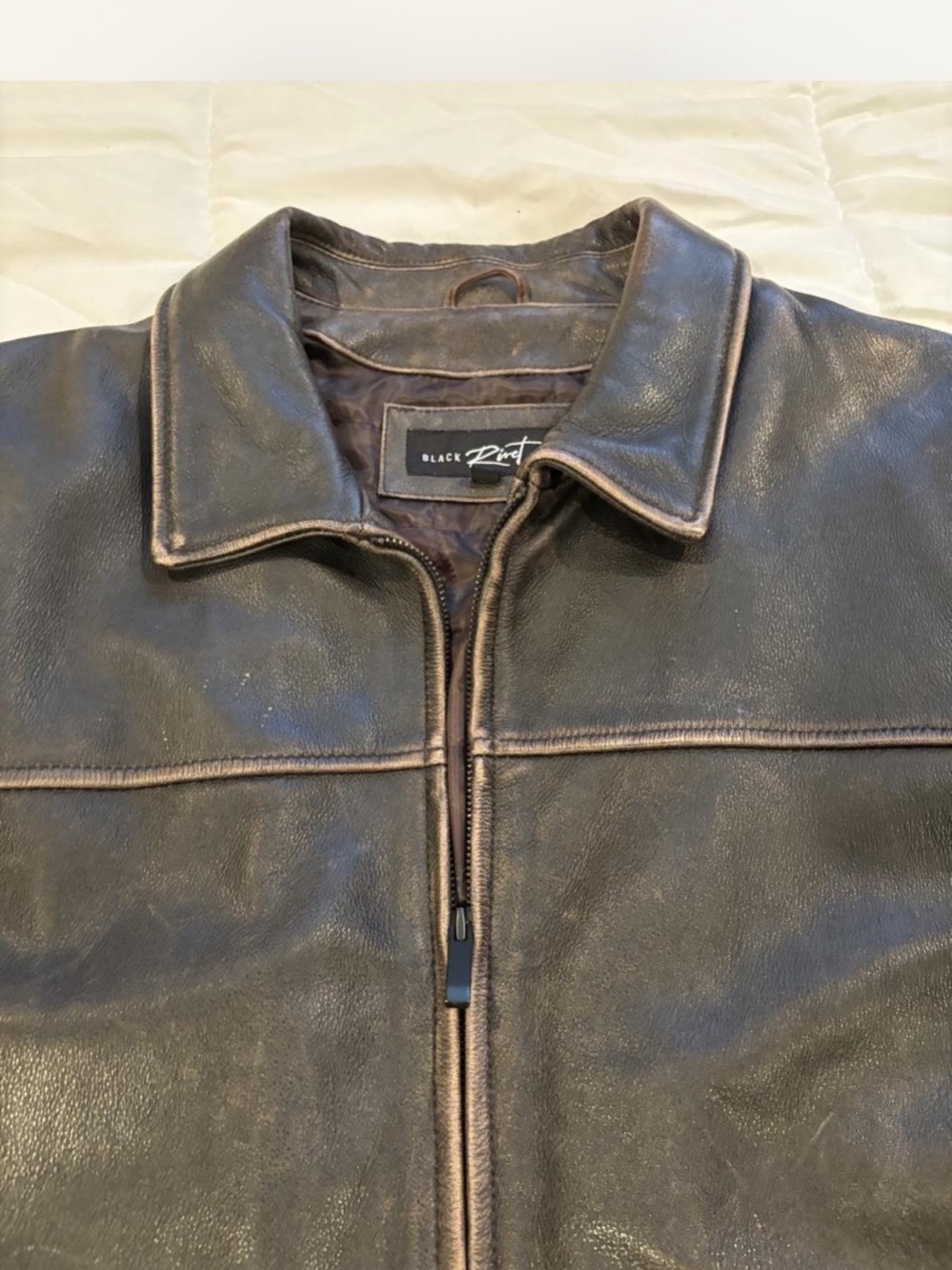 Black Rivet by G-III Apparel genuine leather jacket Beautiful dark brown/black l